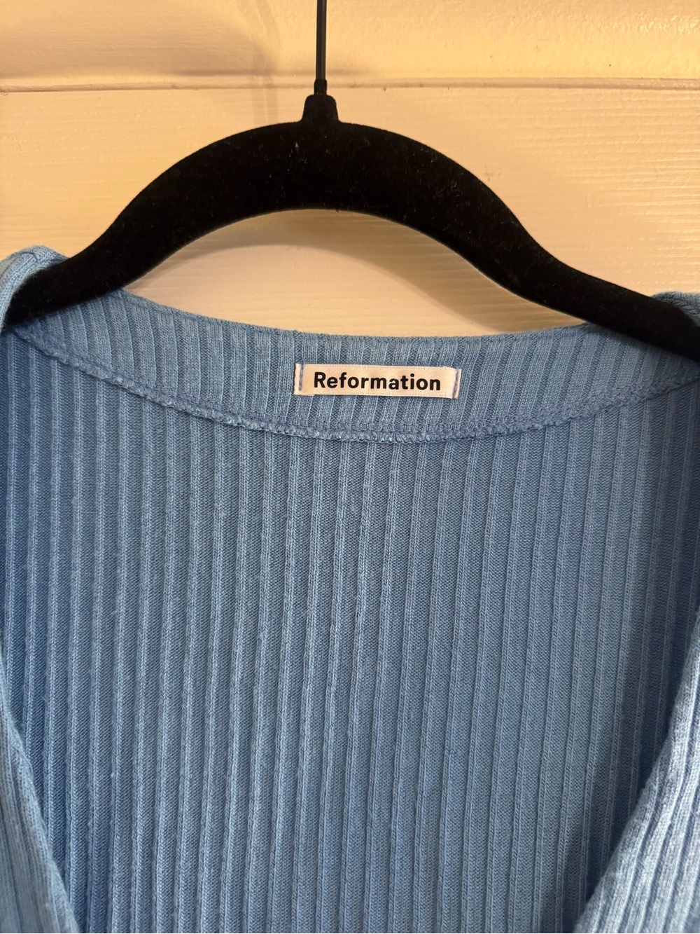 Reformation Light Blue Ribbed V-Neck Button Front Top - Picture 3 of 9